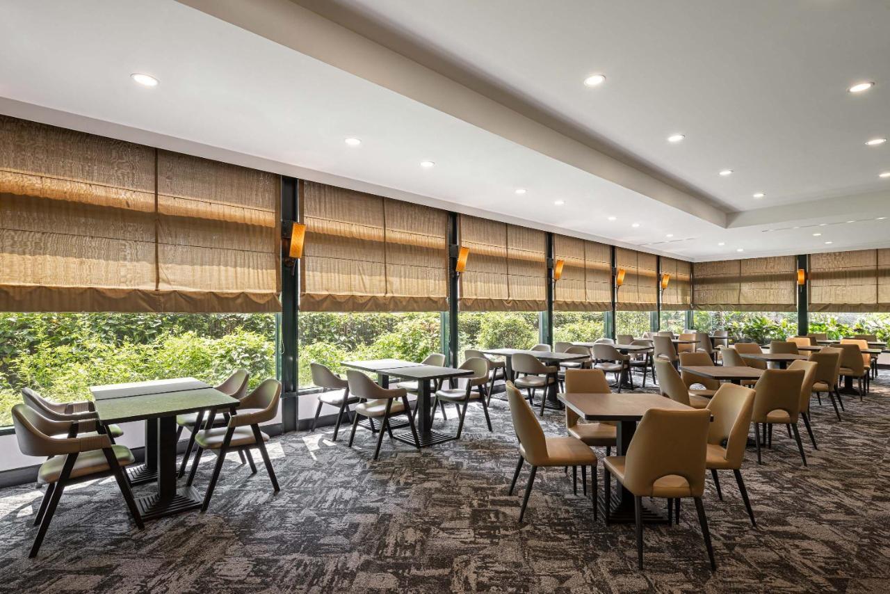 Lakeshore Hotel Metropolis Kota Hsinchu Bagian luar foto