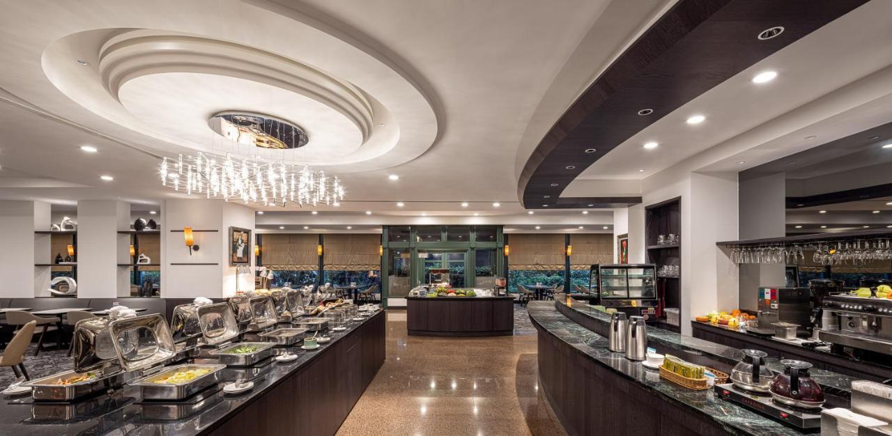 Lakeshore Hotel Metropolis Kota Hsinchu Bagian luar foto