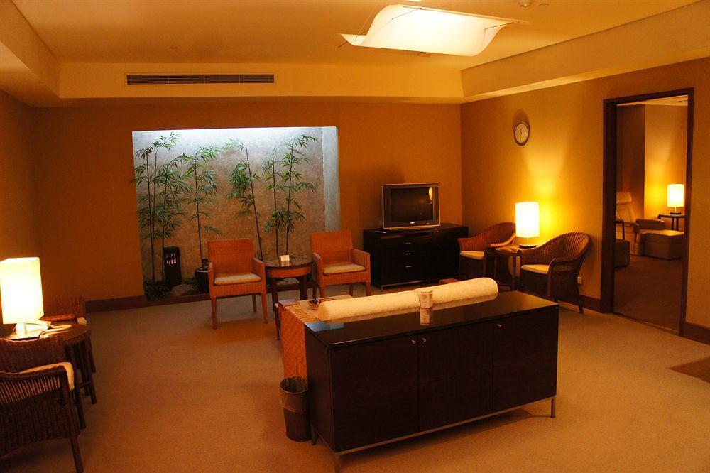 Lakeshore Hotel Metropolis Kota Hsinchu Bagian luar foto