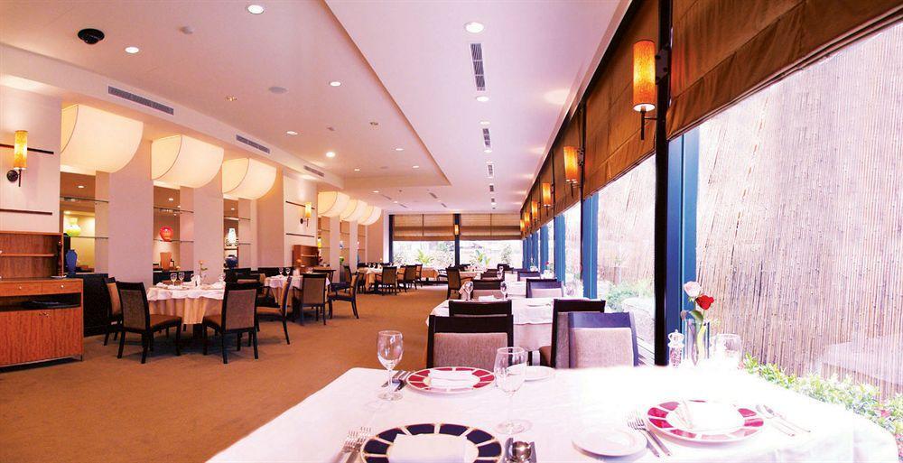 Lakeshore Hotel Metropolis Kota Hsinchu Bagian luar foto